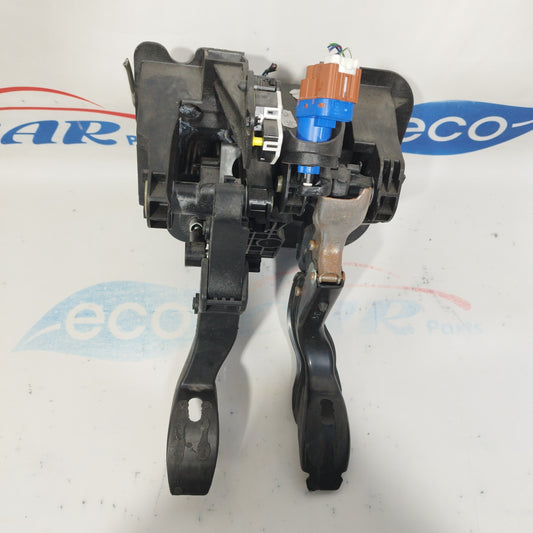 Kupplungs- und Bremspedal Fiat 500 1.2 b 2019 Code 25884600 ecoAC3437