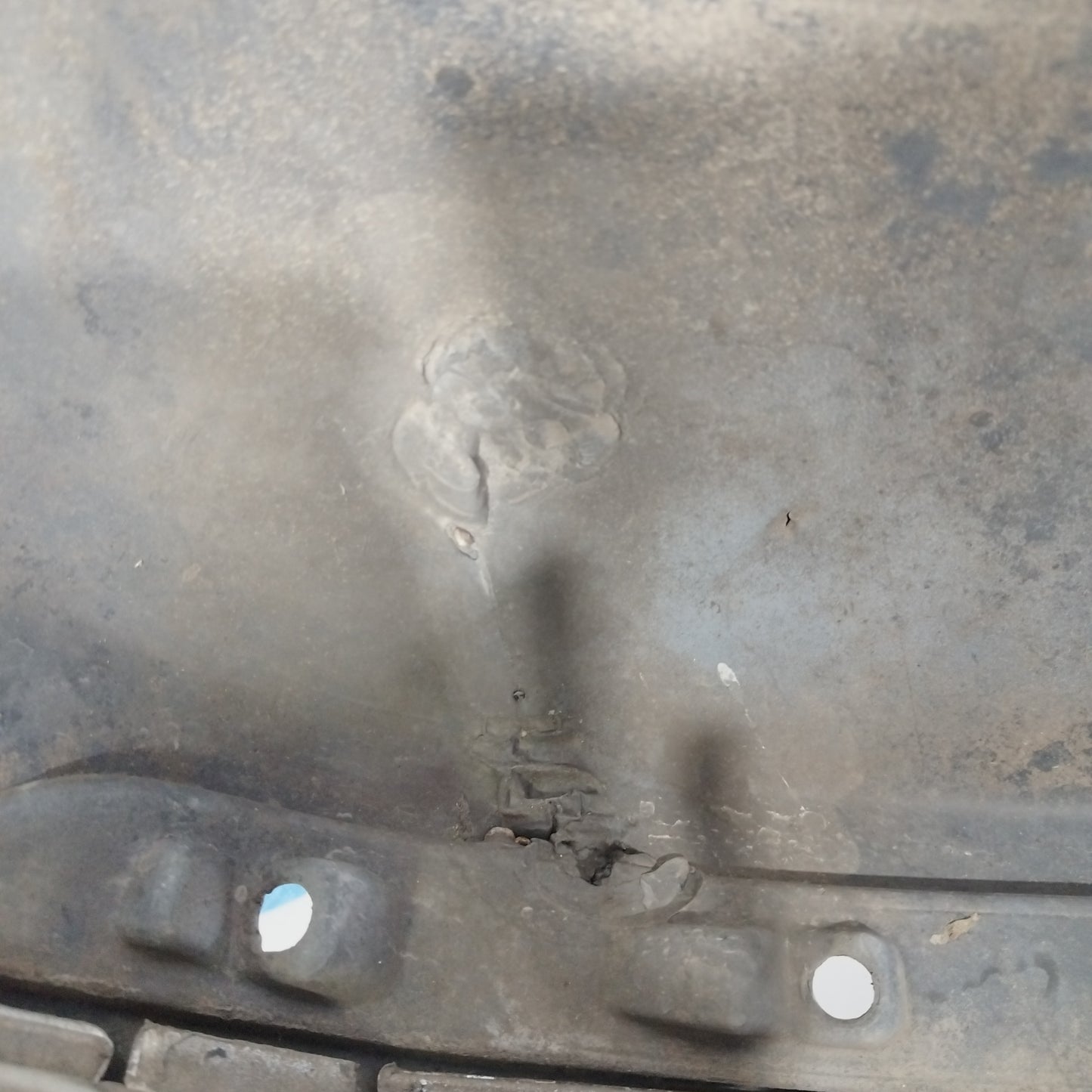 Volkswagen Touran 2007 ecoAC3439 Silbergraue Heckstoßstange