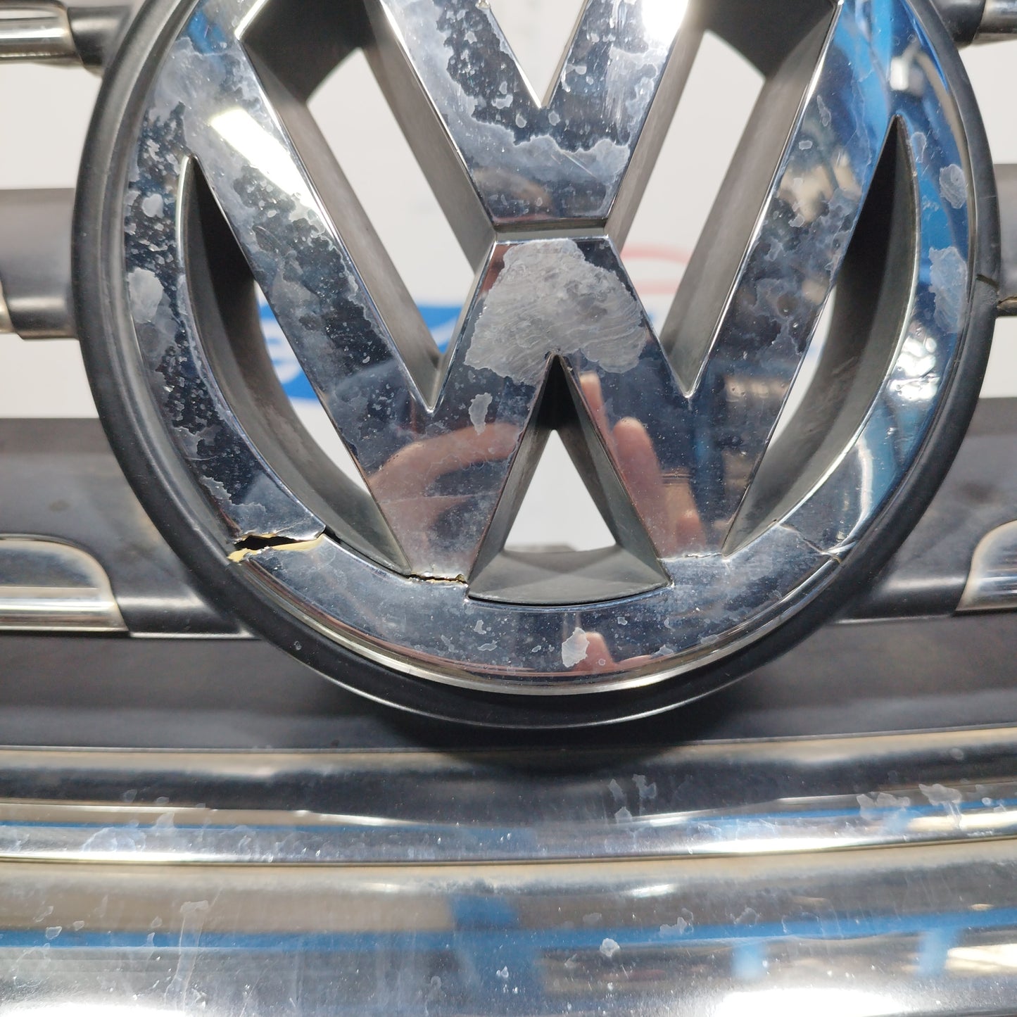 Front bumper silver gray Volkswagen Touran 2007 ecoAC3442