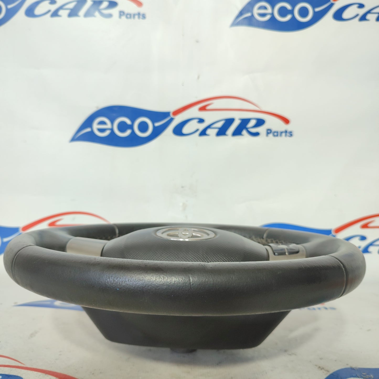 Steering wheel with controls and airbag Toyota Yaris 2008 ecoAG1420