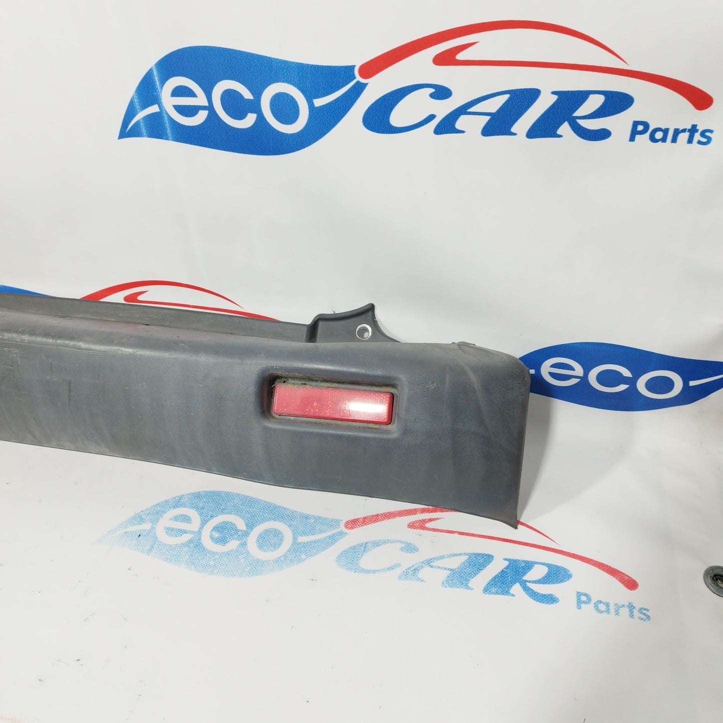 Schwarzer Kunststoff-Heckstoßfänger Renault Trafic / Opel Vivaro 2005 Code: 7700313771 ecoAC3652