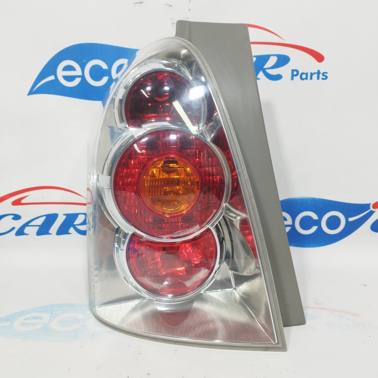 Toyota Corolla Verso 2007 ecoAC2471 Linke Rückleuchte