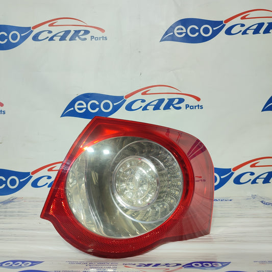 Volkswagen Passat SW 2010 ecoAG1502 rechte Rückleuchte