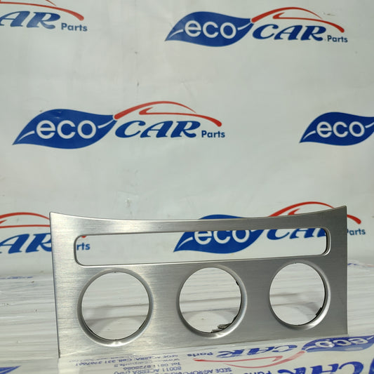 Volkswagen Passat 2010 ecoAG1508 Rahmen der Klimaanlagen-Tastenblende