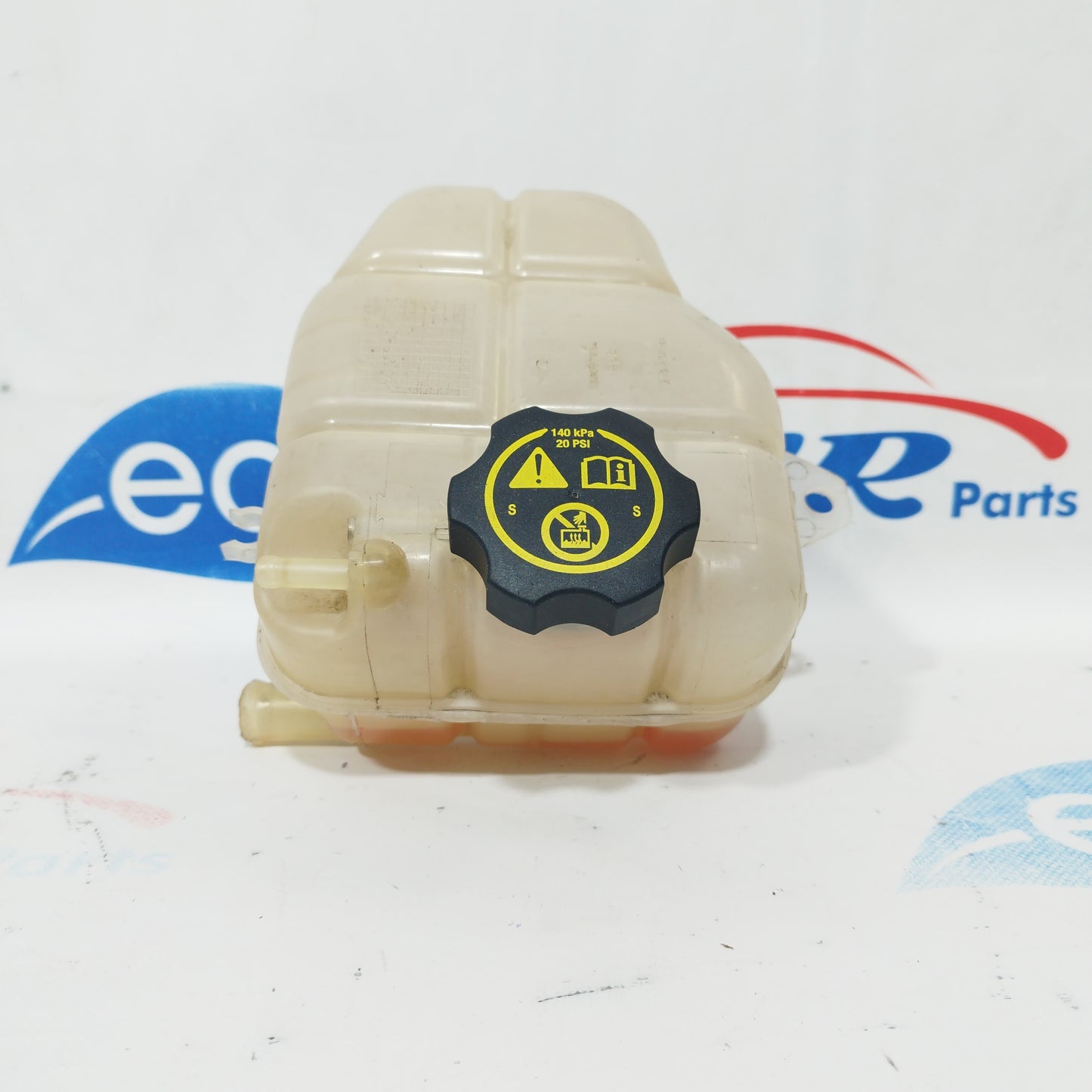 Expansion Tank Opel Meriva B 2012 code: 39097904 ecoAC3761