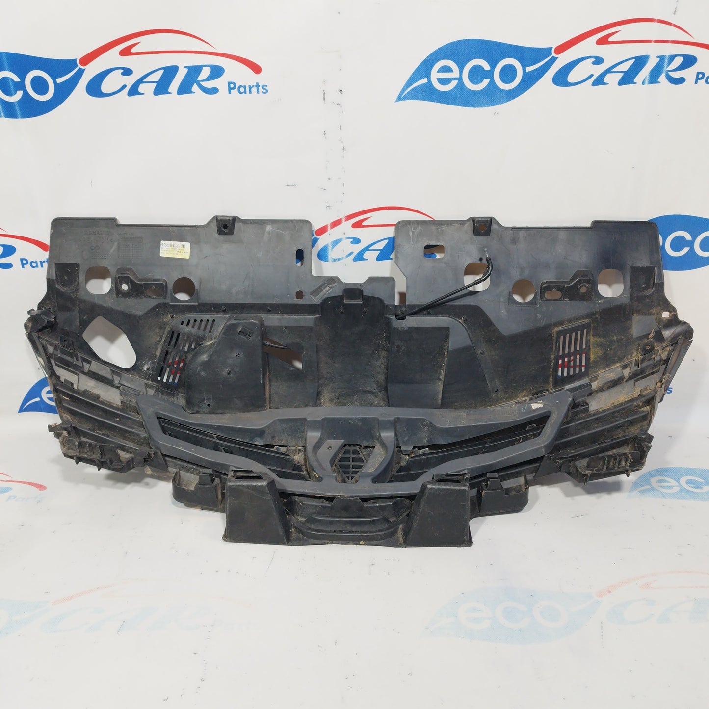 Black front mask Renault Clio 2016 code: 622562397R ecoAC3778