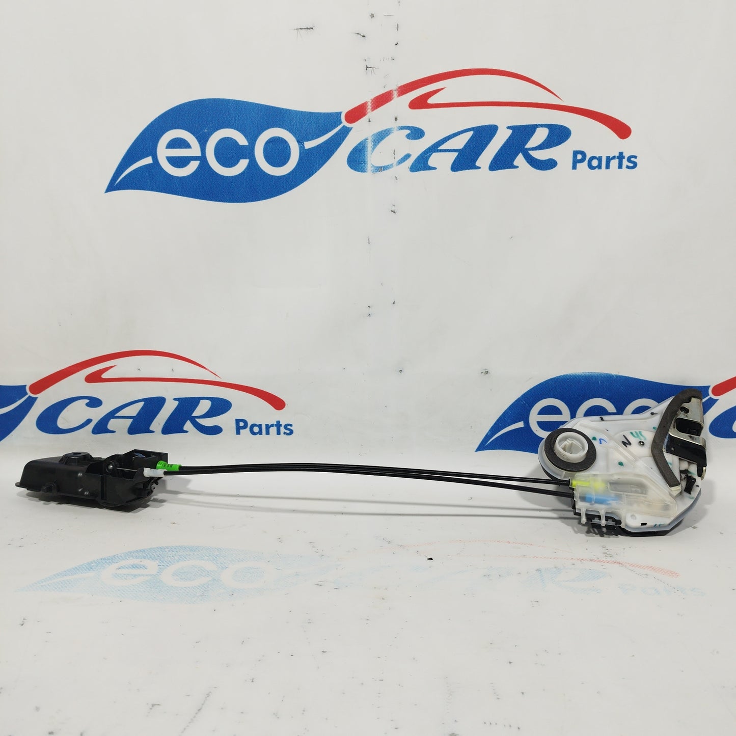 Rear right lock 2 pins Peugeot 108 2018 ecoAC3813