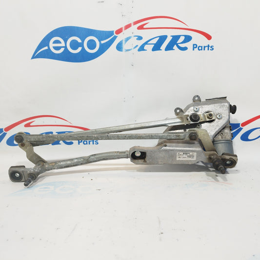 Motorino tergicristallo anteriore Ford Fiesta 2010 4 pin codice: bosch 3397021254/ ford 8a61-17500-ac ecoAC3873