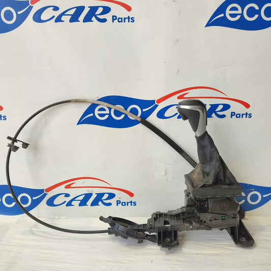 BMW X1 2.0 D ecoAG1577 automatic gear lever with cables