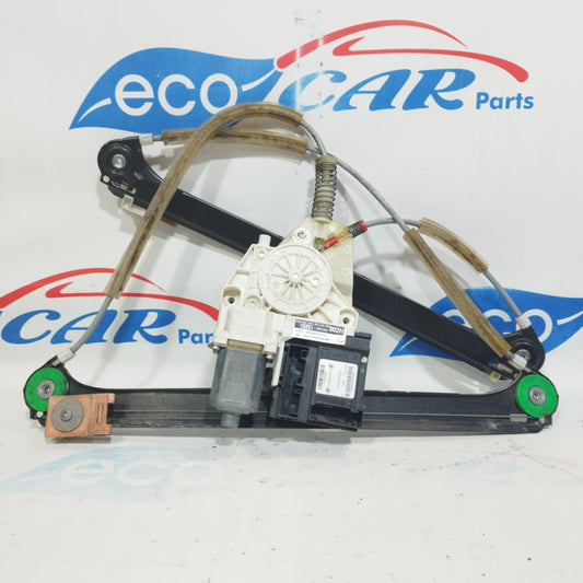 Right front rack Audi A3 Sportback 2007 code: 8p0959802h ecoAC3948