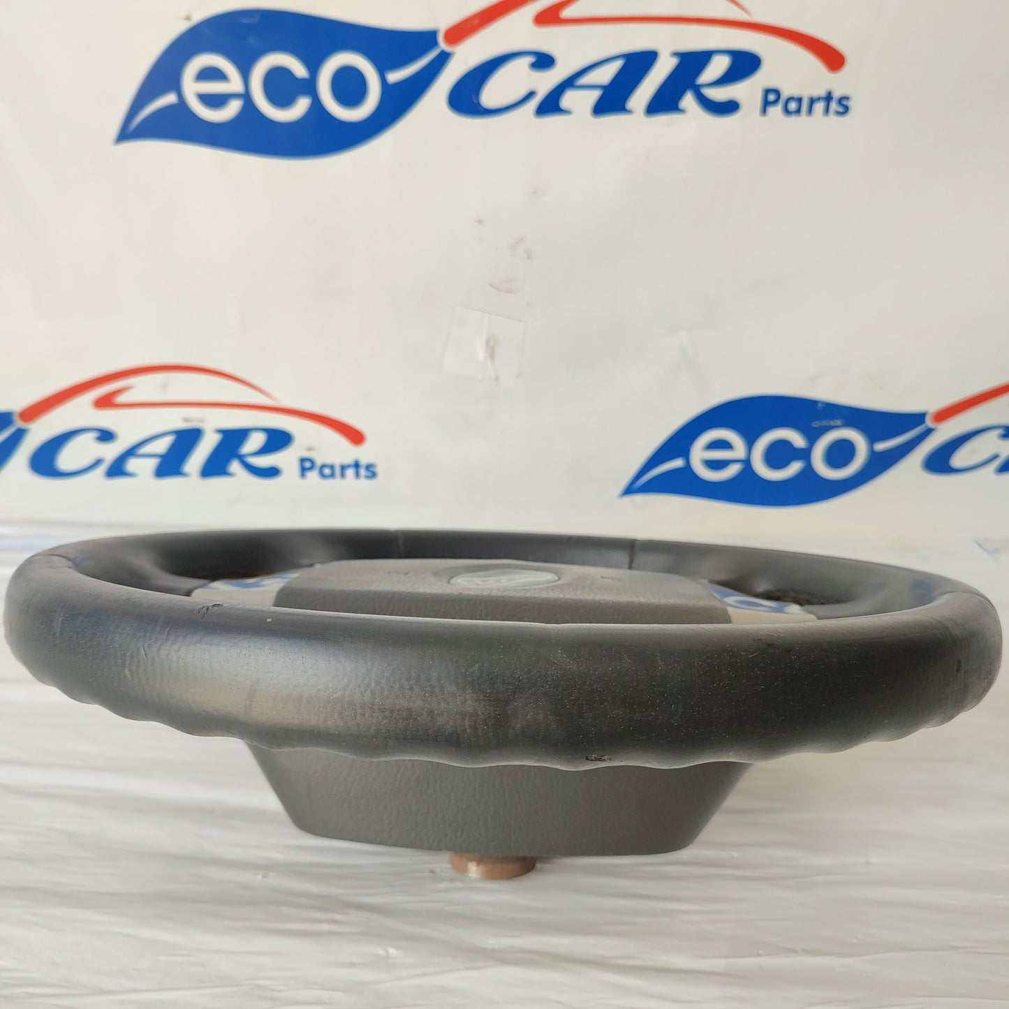 Kia Sorento 2004 ecoAG1617 steering wheel