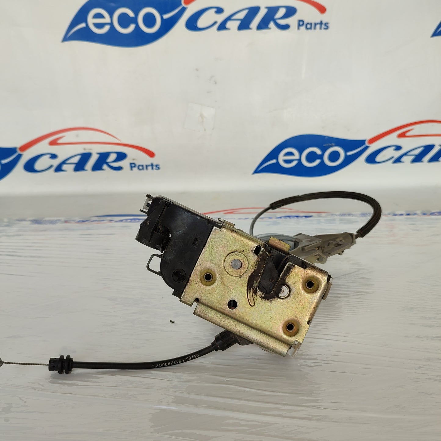 Left front lock with wire and internal handle Citroen C3 2007 5 wires ecoAG1645