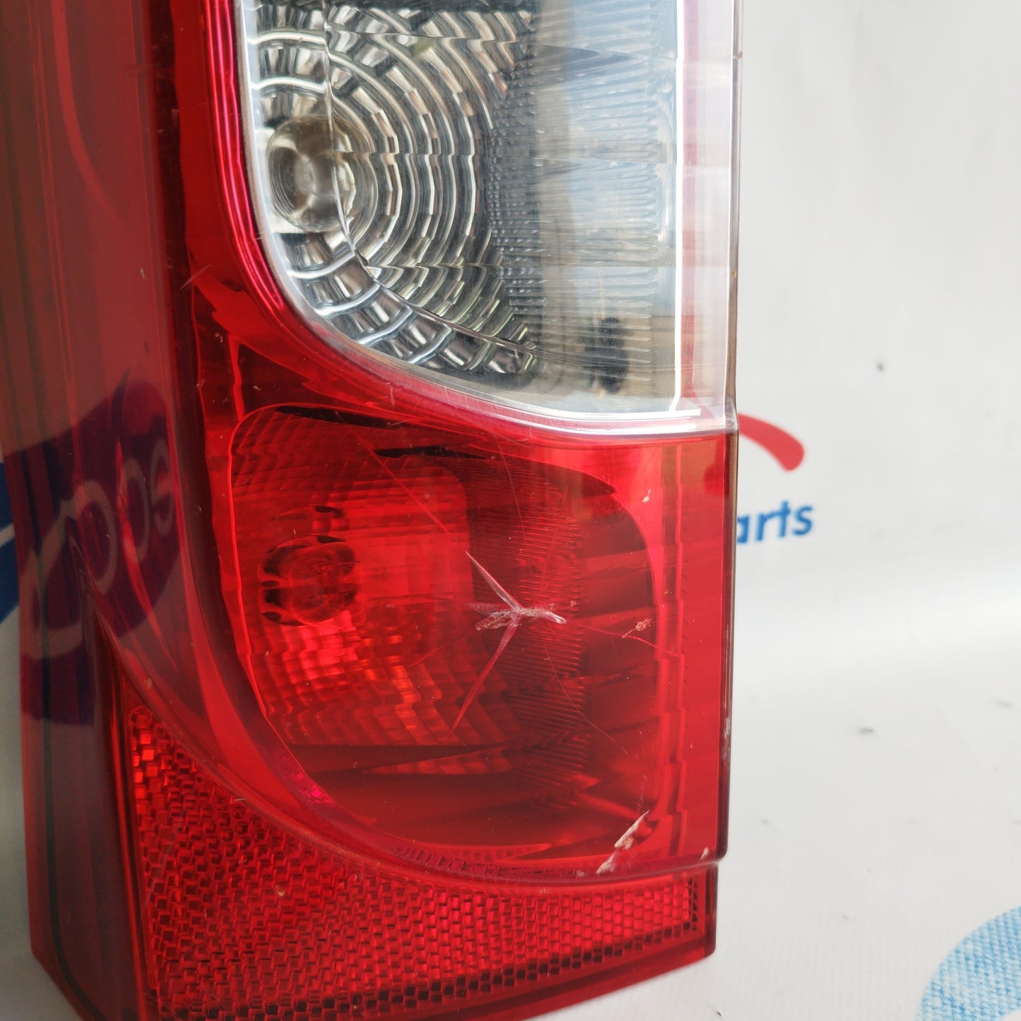 Linke Rückleuchte Citroen Nemo/Peugeot Beepper/Fiat Fiorino 2010 ecoAC4025