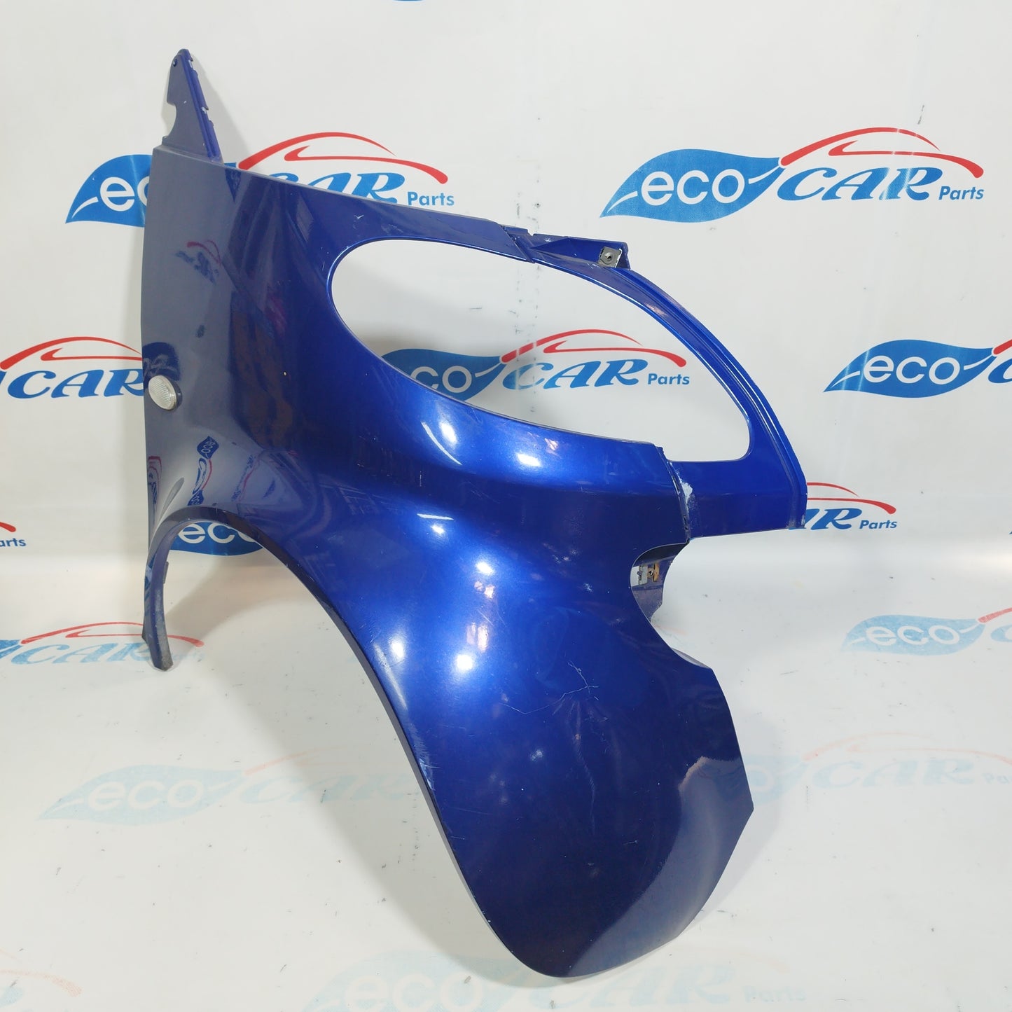 Blauer vorderer rechter Kotflügel Smart Fortwo 450 1999 ecoAC4058