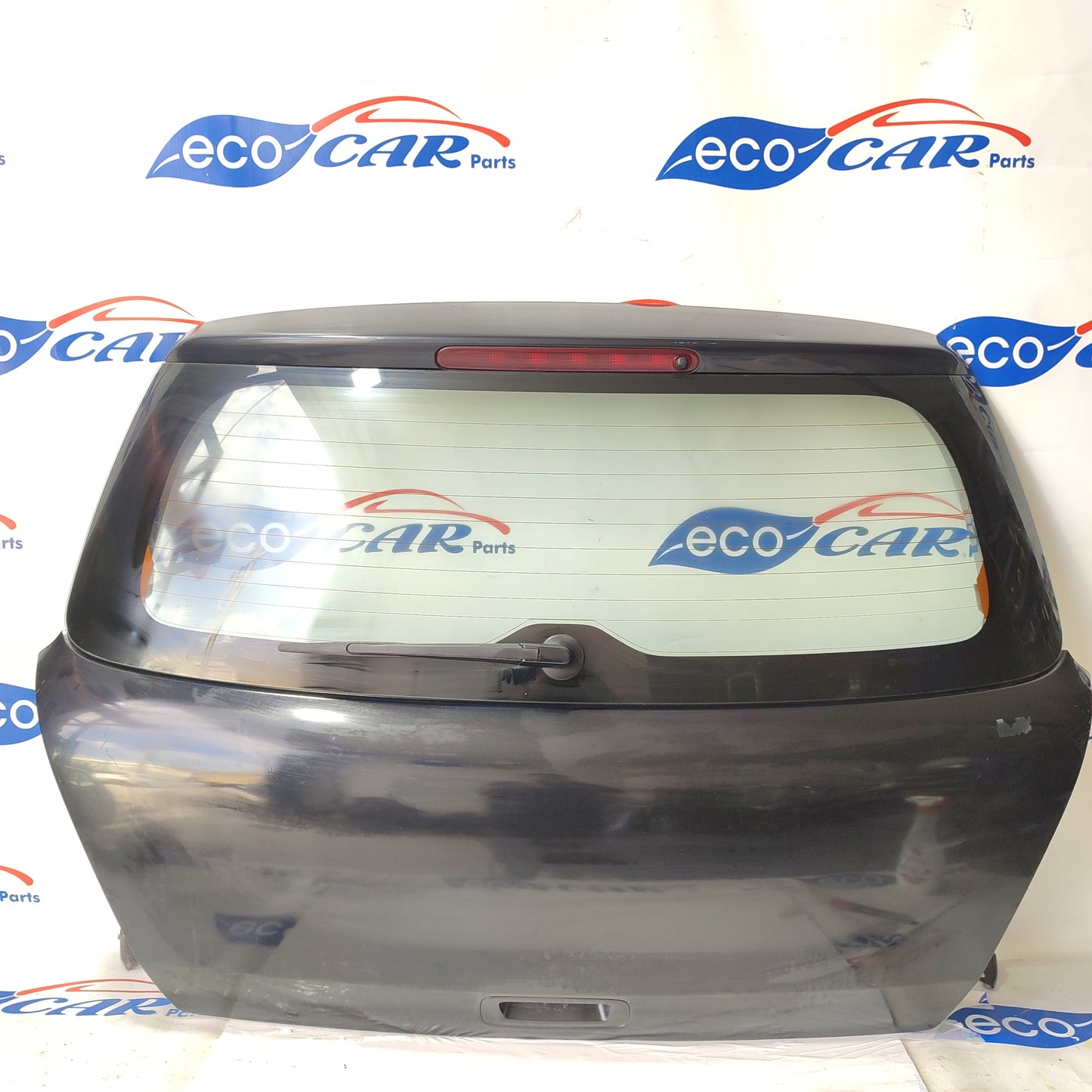Schwarze Heckklappe Suzuki Swift 2007 ecoAG1811