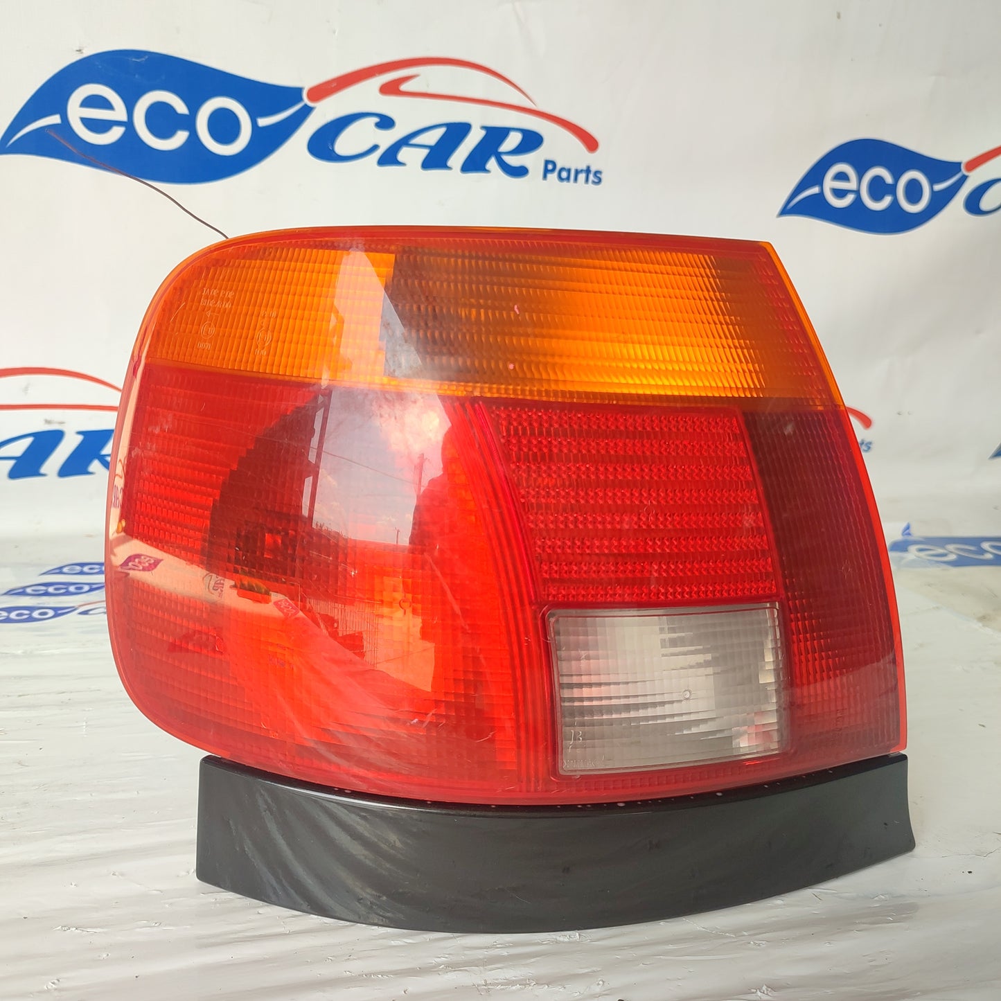 Linke Rückleuchte Audi A4 1998 ecoAG1828