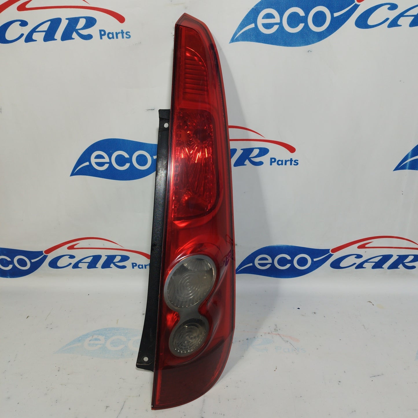 Right rear light Ford Fiesta 2006 ecoAC4071