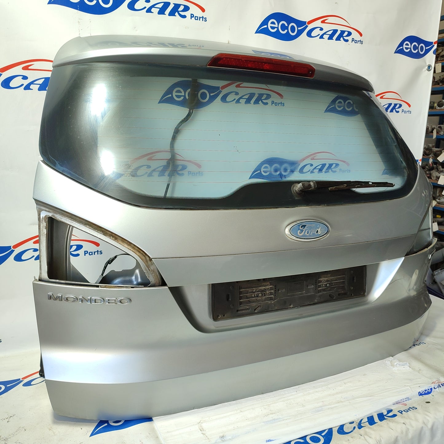 Silver gray tailgate Ford Mondeo SW 2010 ecoAG1860