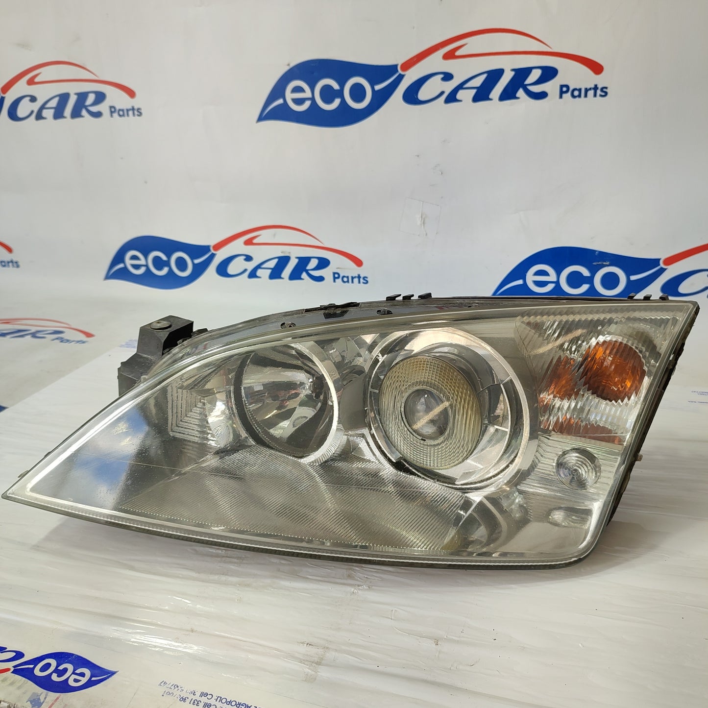 Left front Xenon light Ford Mondeo 2005 ecoAG1893