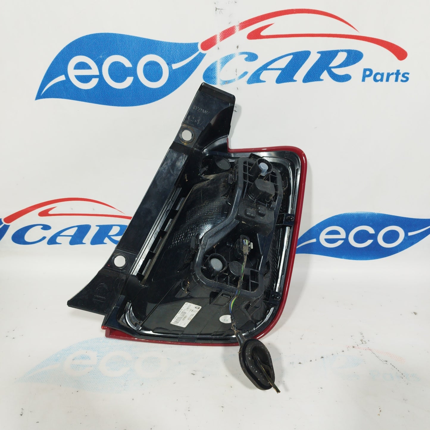 Linke LED-Rückleuchte Fiat 500 2019 Code: 52007424 ecoAC4110