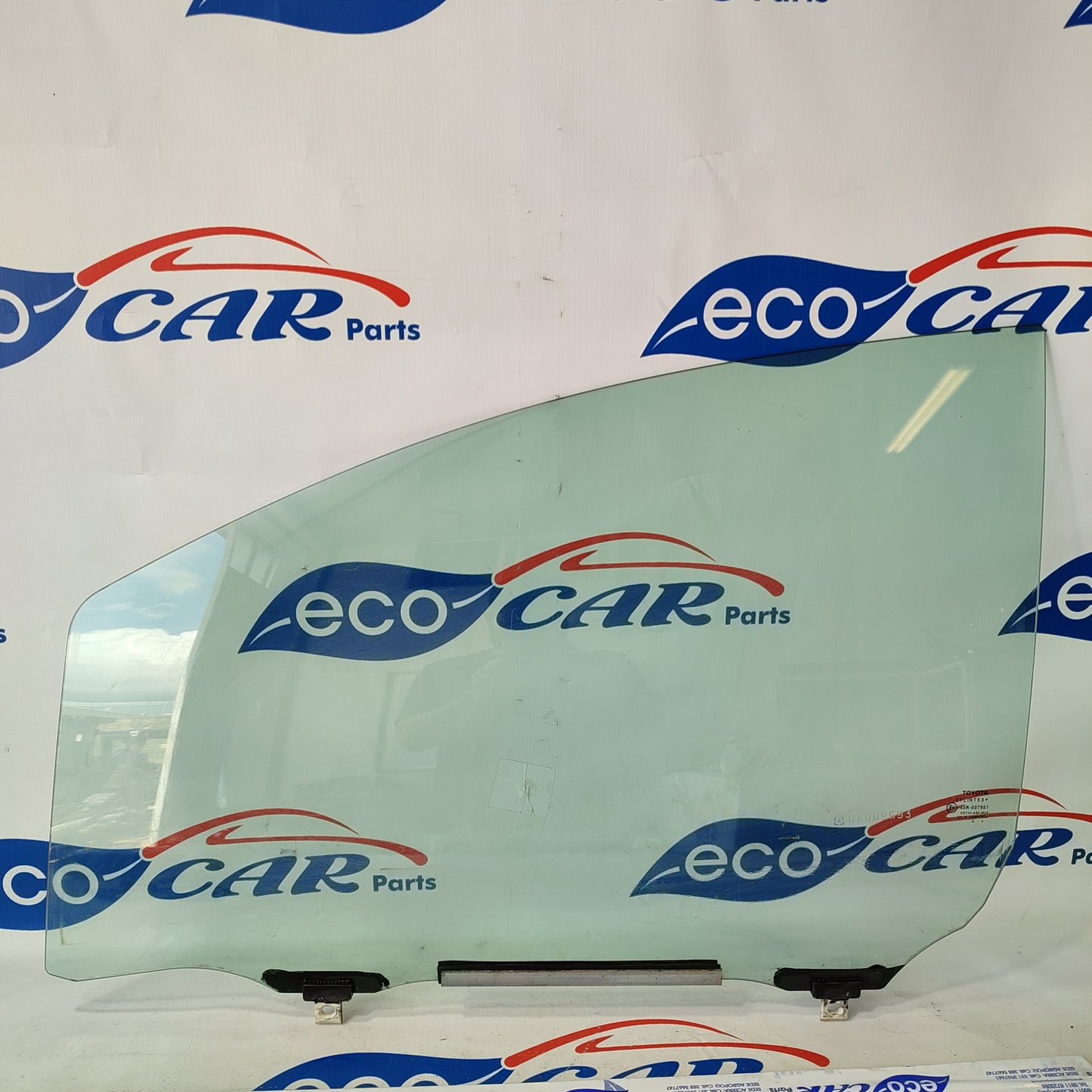 Left Descending Glass Toyota Yaris 2002 3 Doors ecoAG1896