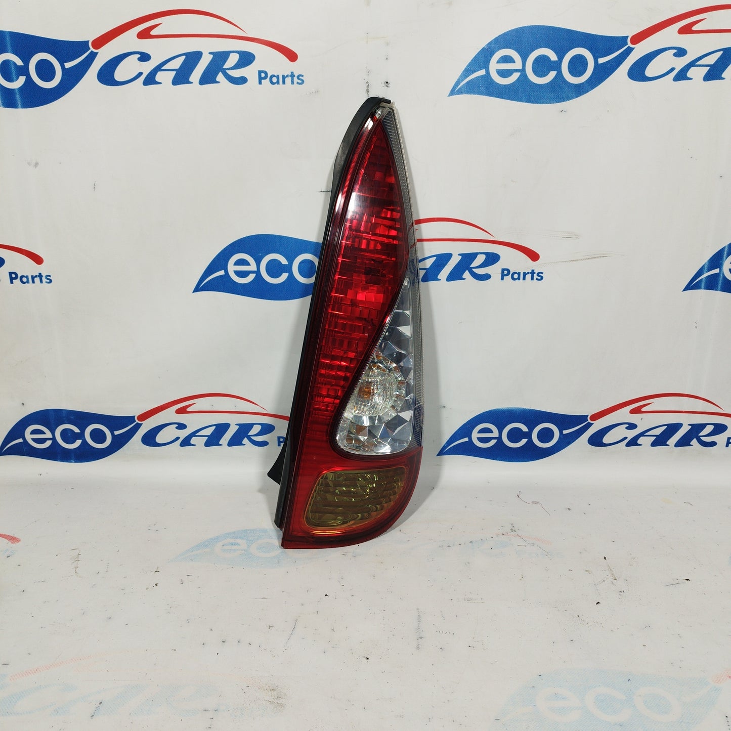 Toyota Yaris Verso 2006 ecoAC4163 rechte Rückleuchte