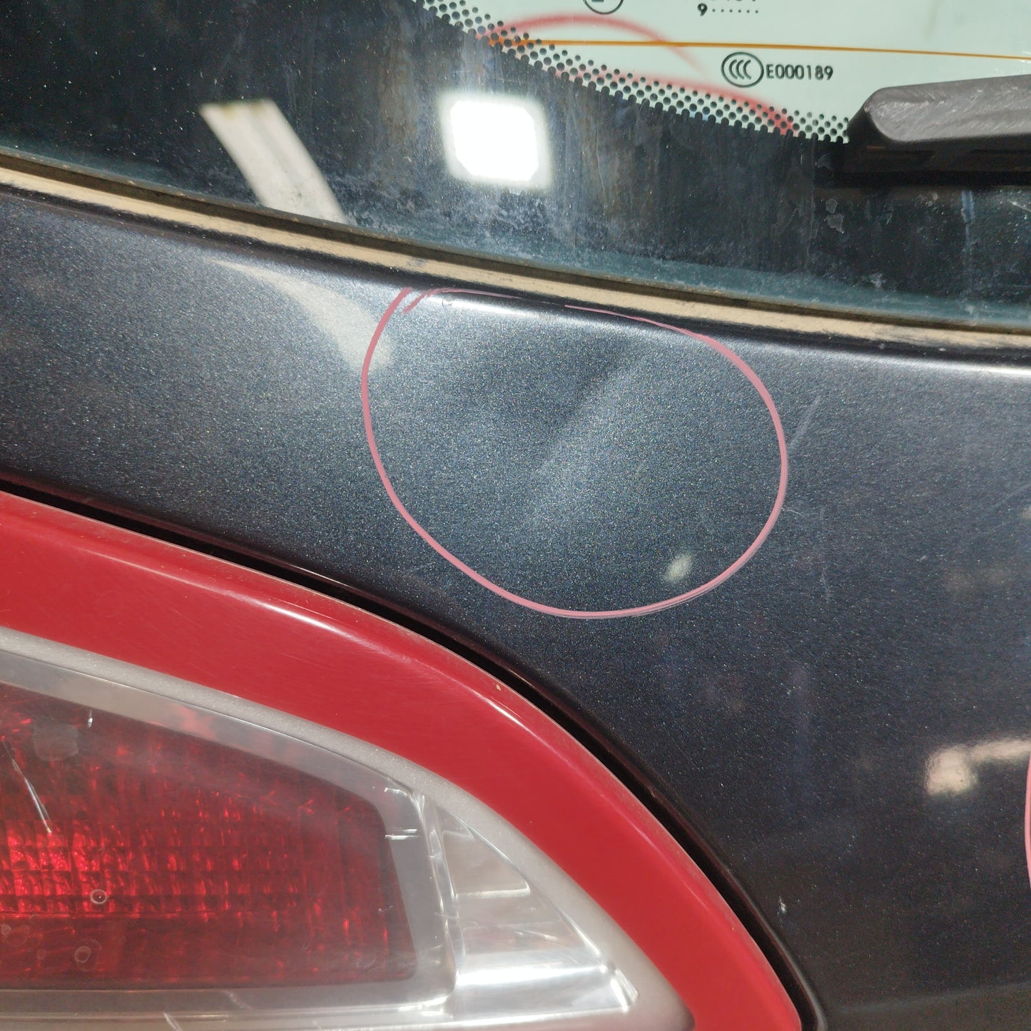 Renault Scenic Xmod 2010 ecoAC4189 dunkelgraue Heckklappe