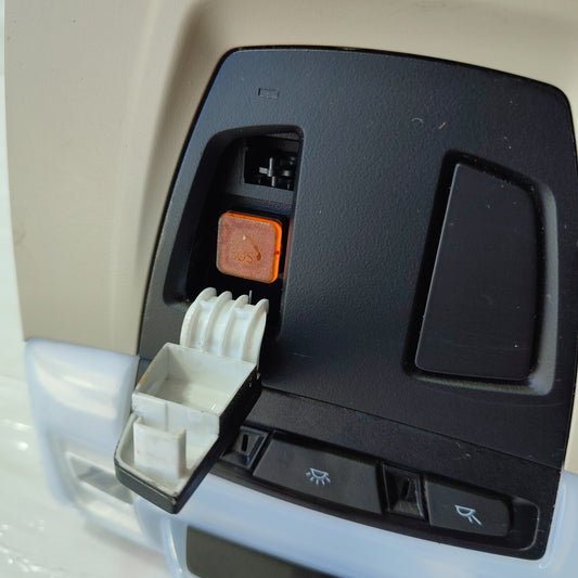 Courtesy light BMW X1 2018 code: e3255400 ecoAG1996