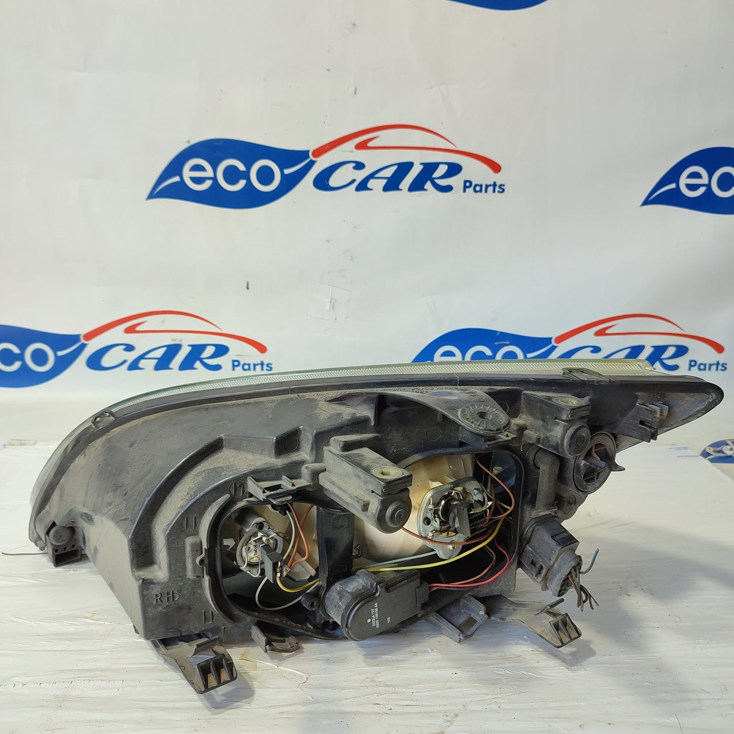 Fanale anteriore dx Ford Focus 2005 fondo scuro ecoAG2008
