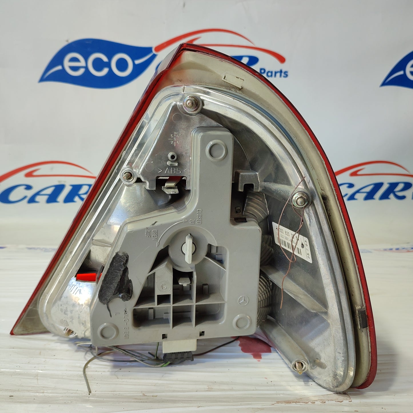 Linke Rückleuchte Mercedes C-Klasse W202 1998 Code: 2028203564 ecoAG2034