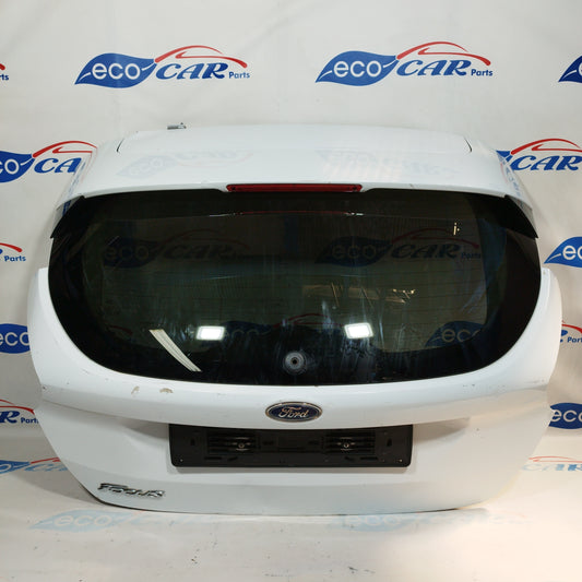 White tailgate Ford Focus Sedan 2017 ecoAC4247