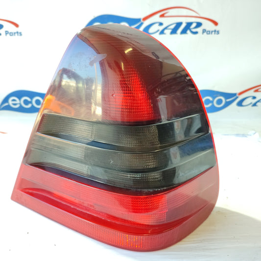 Right rear light Mercedes C-Class w202 1997 code: 2028203664 ecoAG2062