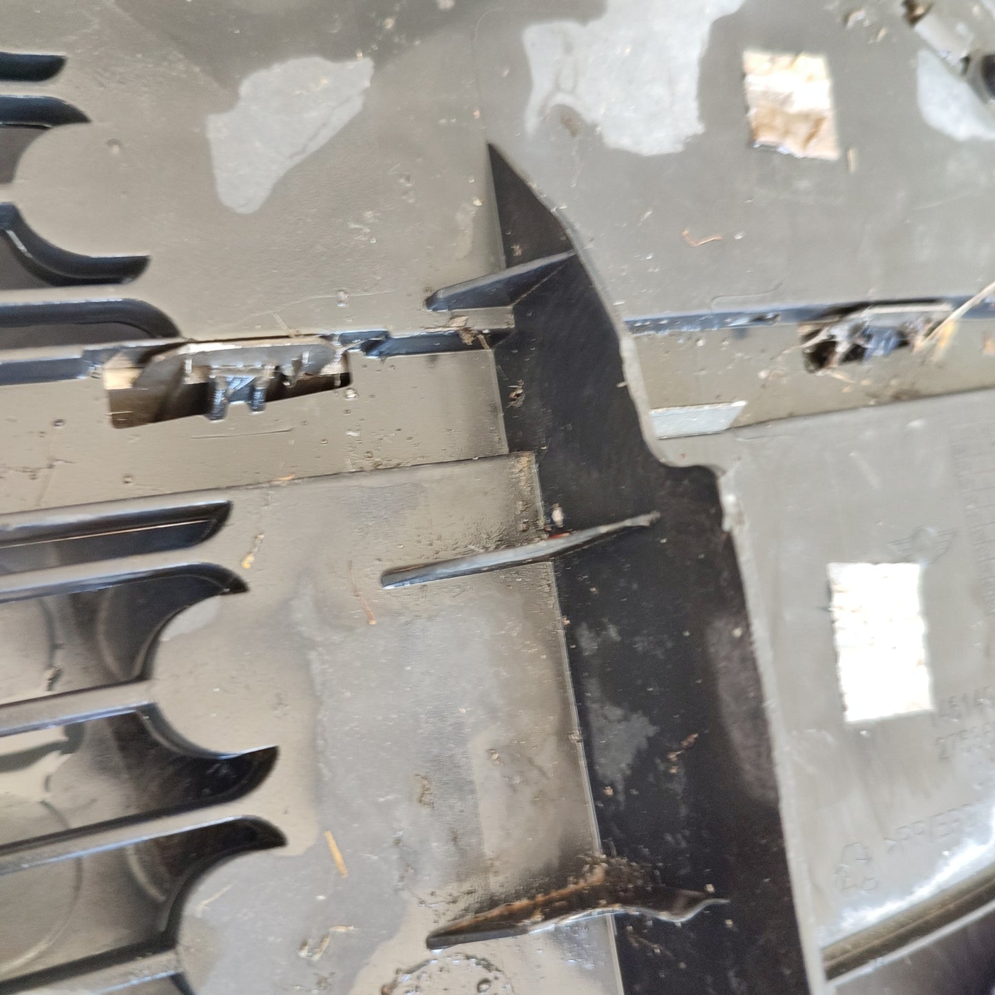 Mini Cooper R56 front bumper mask cod. 146149-10 ecoAG2112