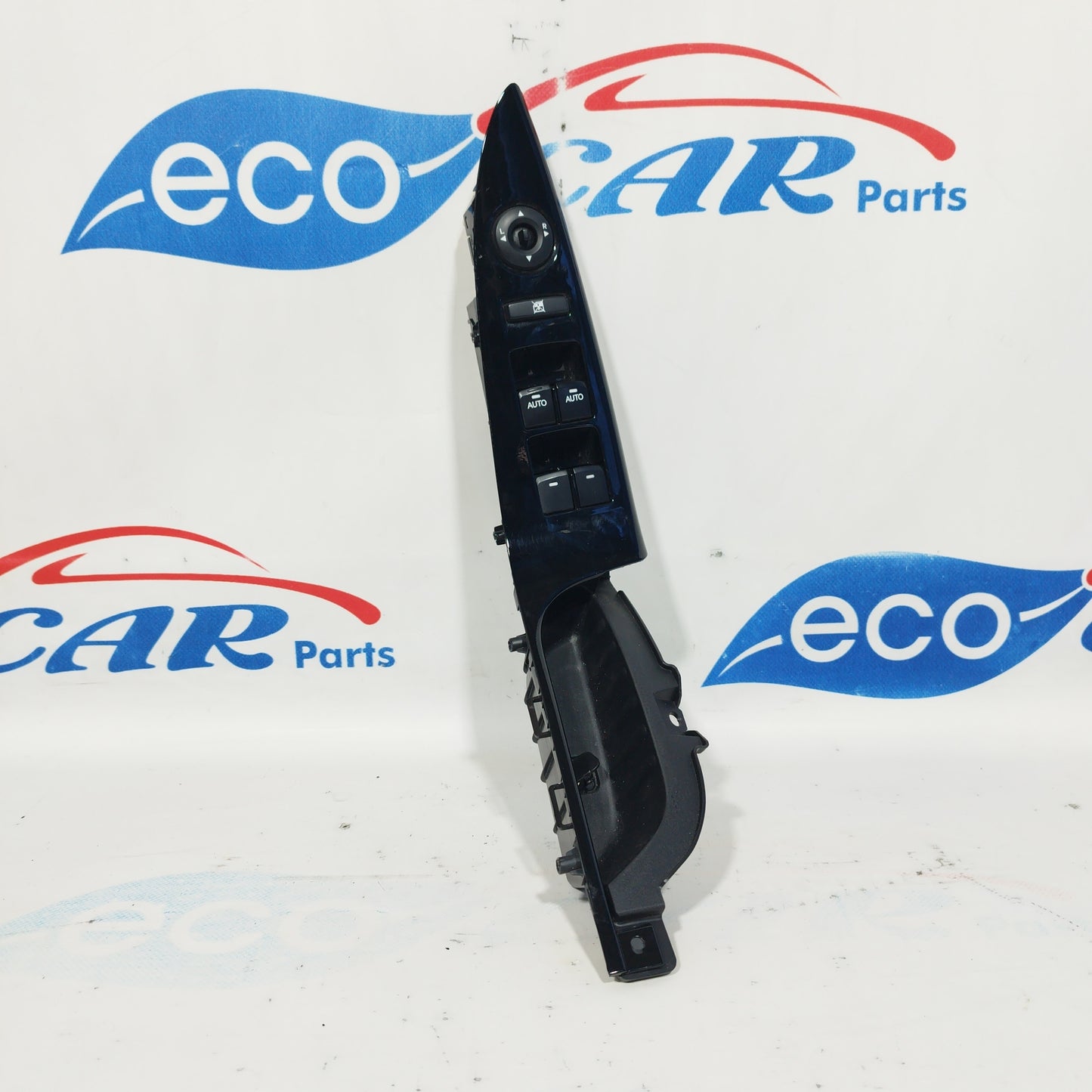 Pulsantiera anteriore sx 4 tasti Hyundai IX20 2018 Codice: 93570-1k080 ecoAC4358