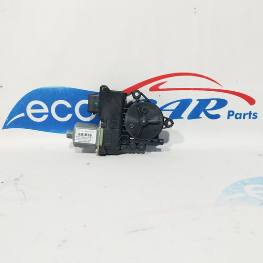 Hyundai IX20 2018 Fensterhebermotor vorne links, 6-polig, Teilenummer 82450-1p010 ecoAC4359
