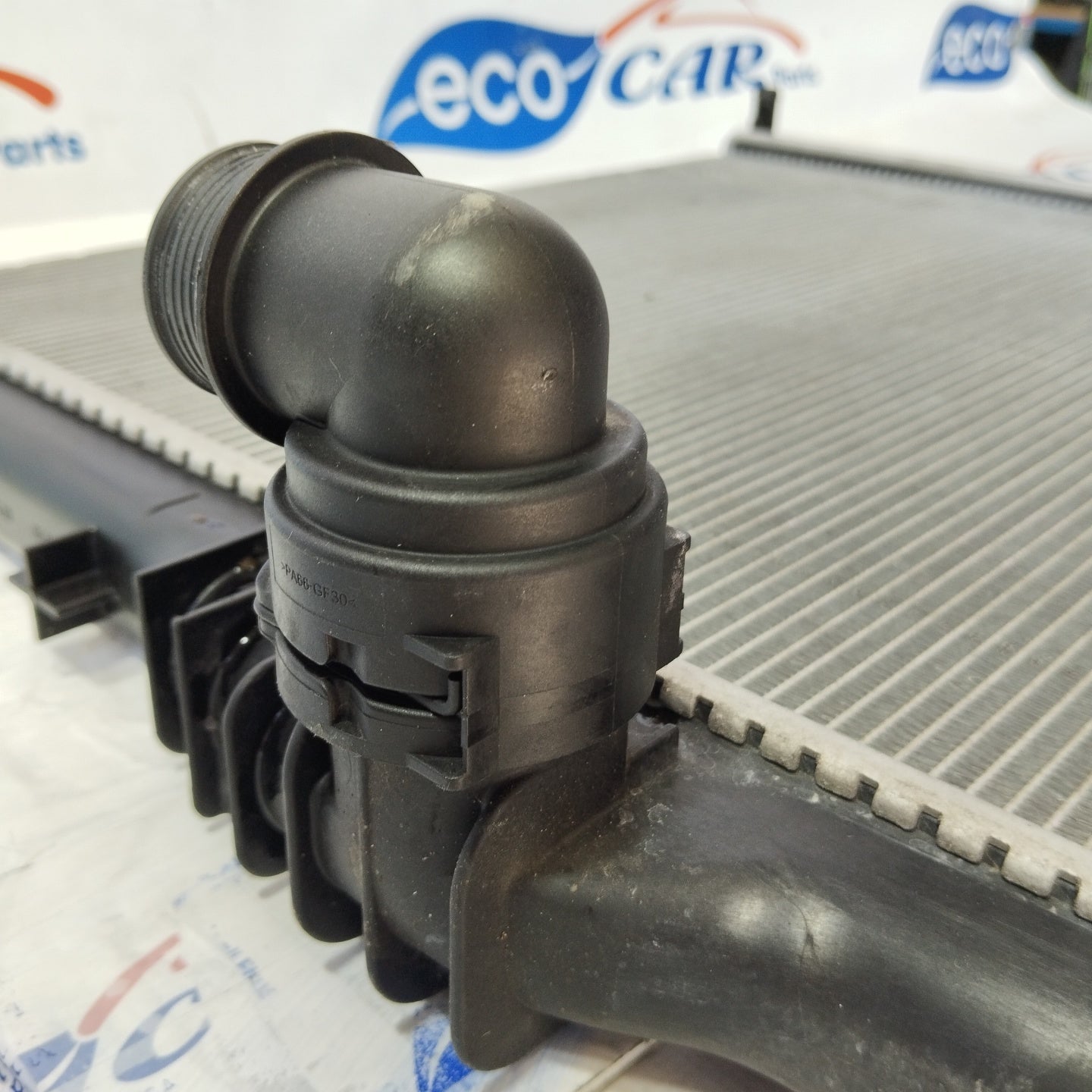 Alfa Romeo Stelvio 2019 Wasserkühler Code 8e5262600 ecoAG2283