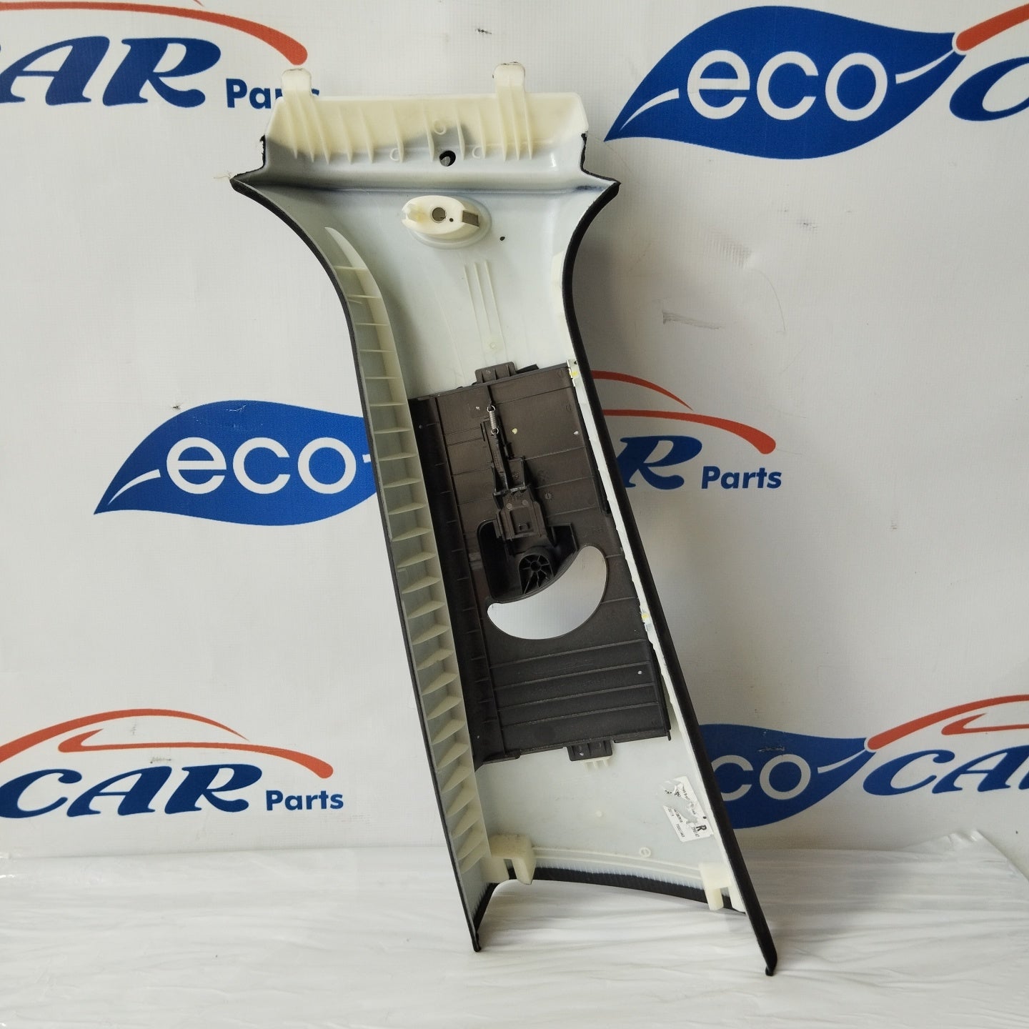 Right internal airbag pillar Alfa Romeo Stelvio 2019 code: 01561087440 ecoAG2303