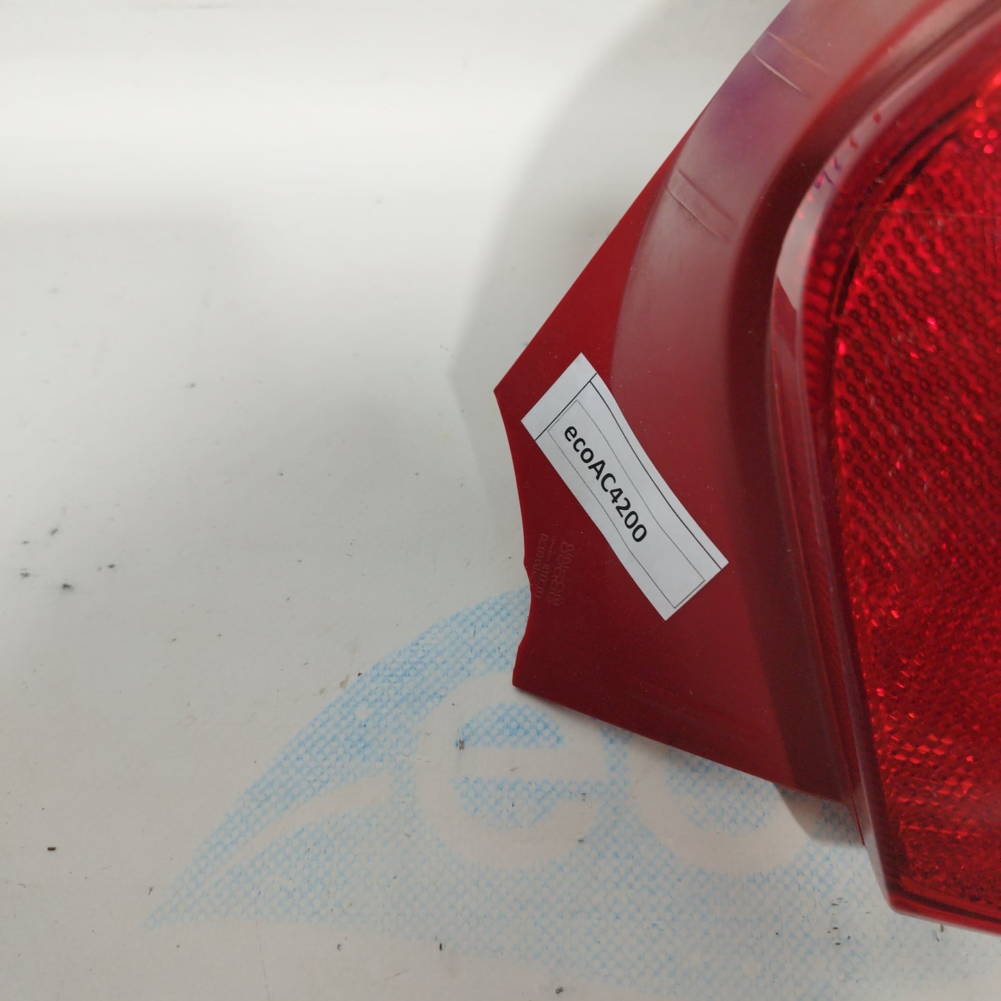 Right LED rear light Peugeot 208 2015 without hook lamp holder and broken plastic Code 9672628380 ecoac4445