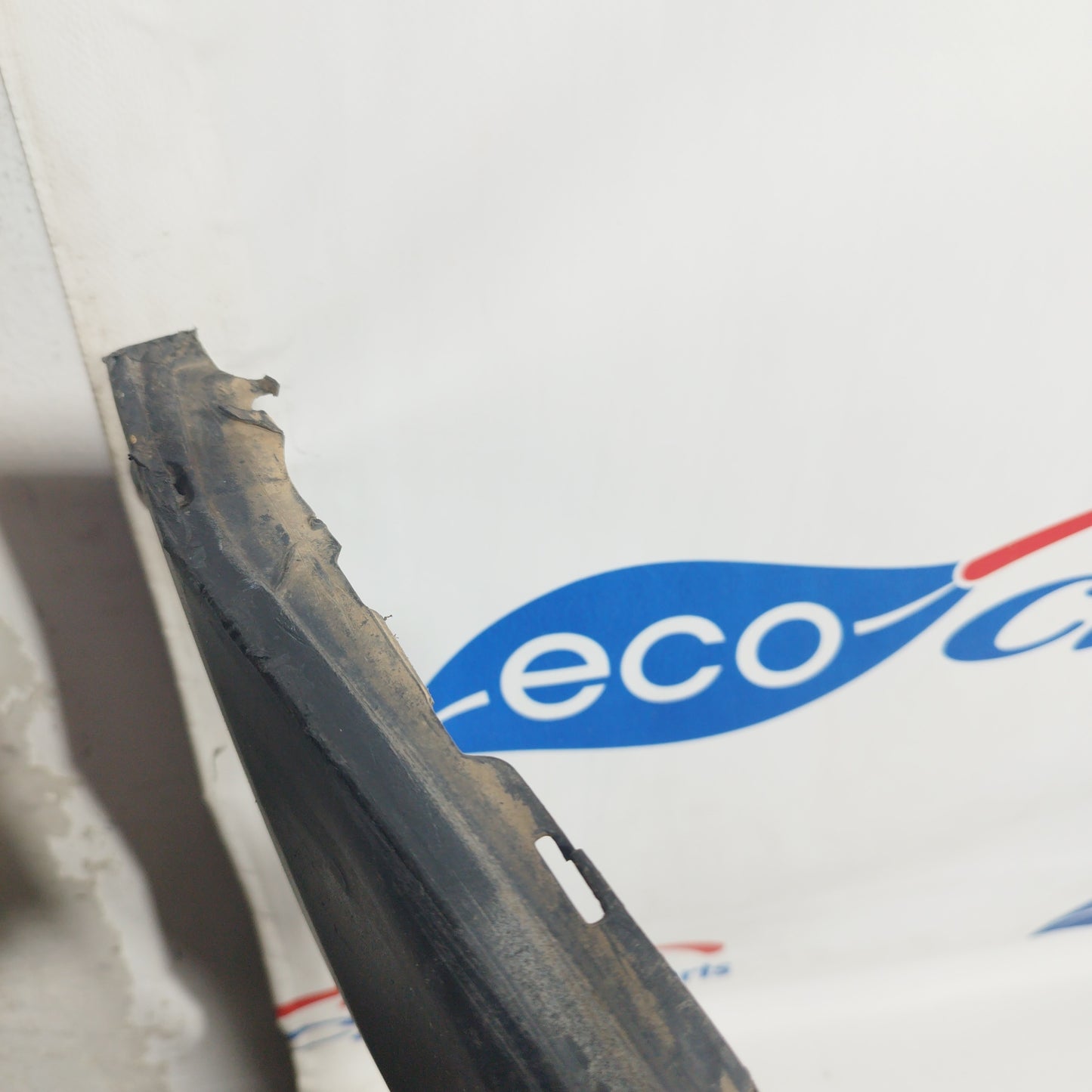 Schwarzer Kunststoff-Heckstoßfänger mit Parksensoren BMW X3 e83 2004 ecoAC4531