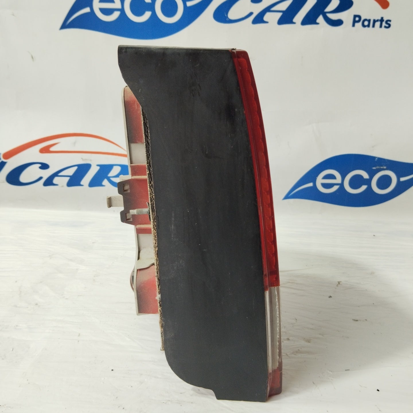 Rechte Rückleuchte Volkswagen Passat Limousine 2001 DEPO ecoAG2354