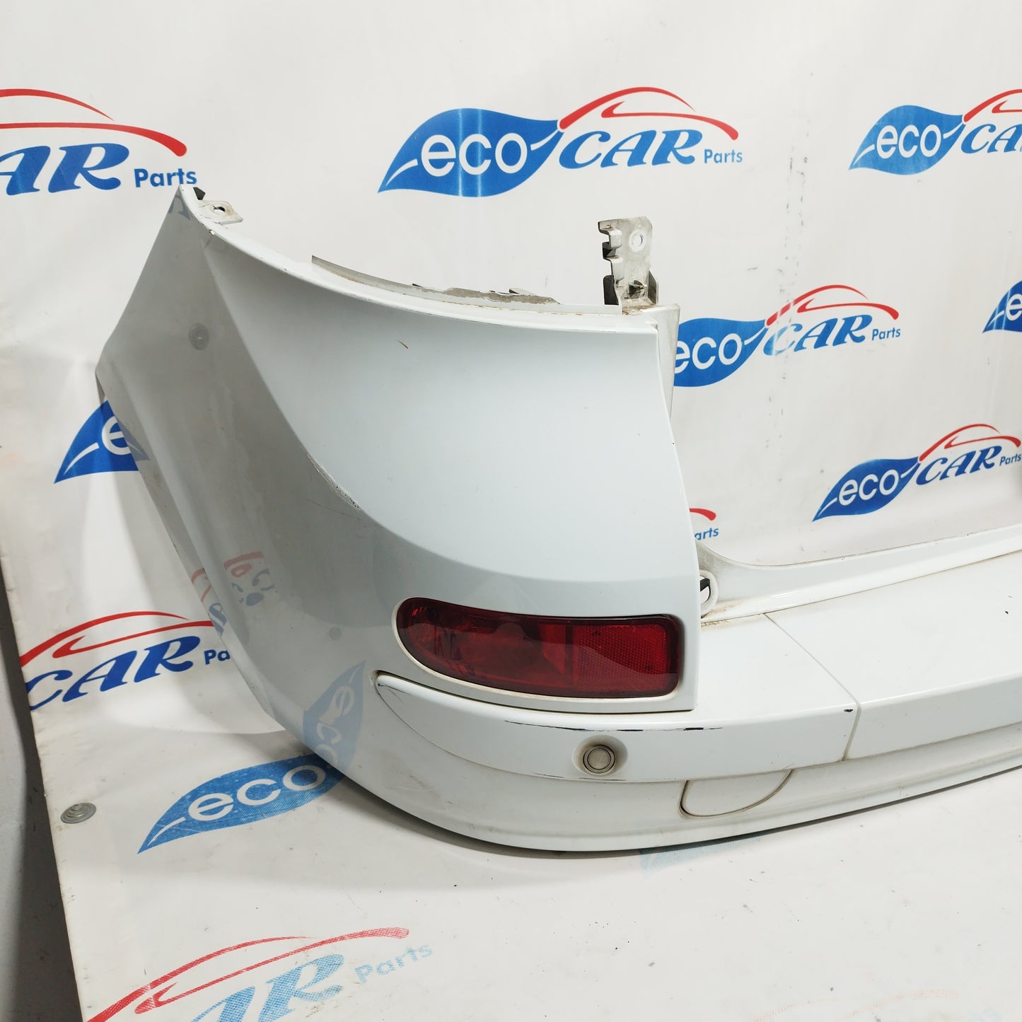 White rear bumper with parking sensors Renault Clio 2010 SW ecoAC4538