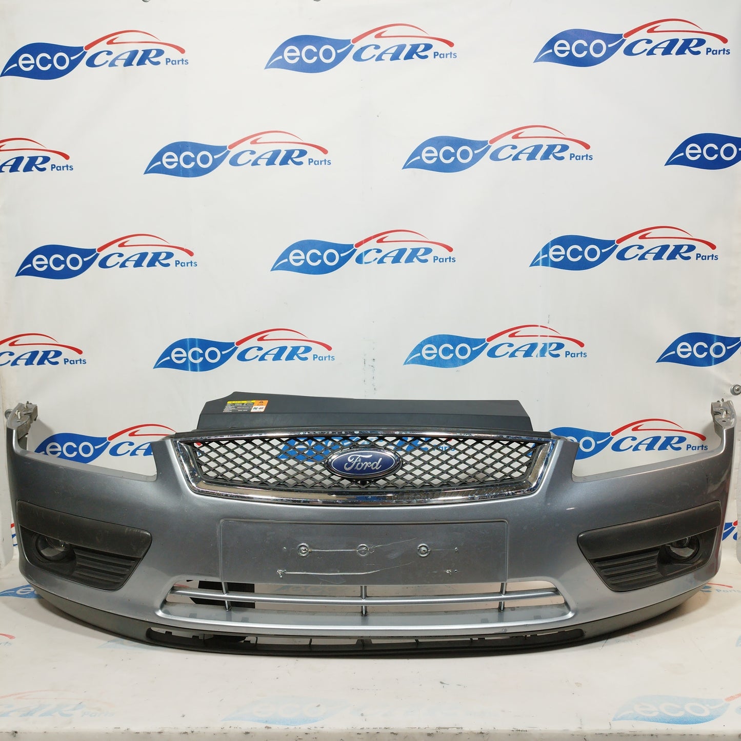 Medium gray front bumper Ford Focus 2005 ecoAC4544