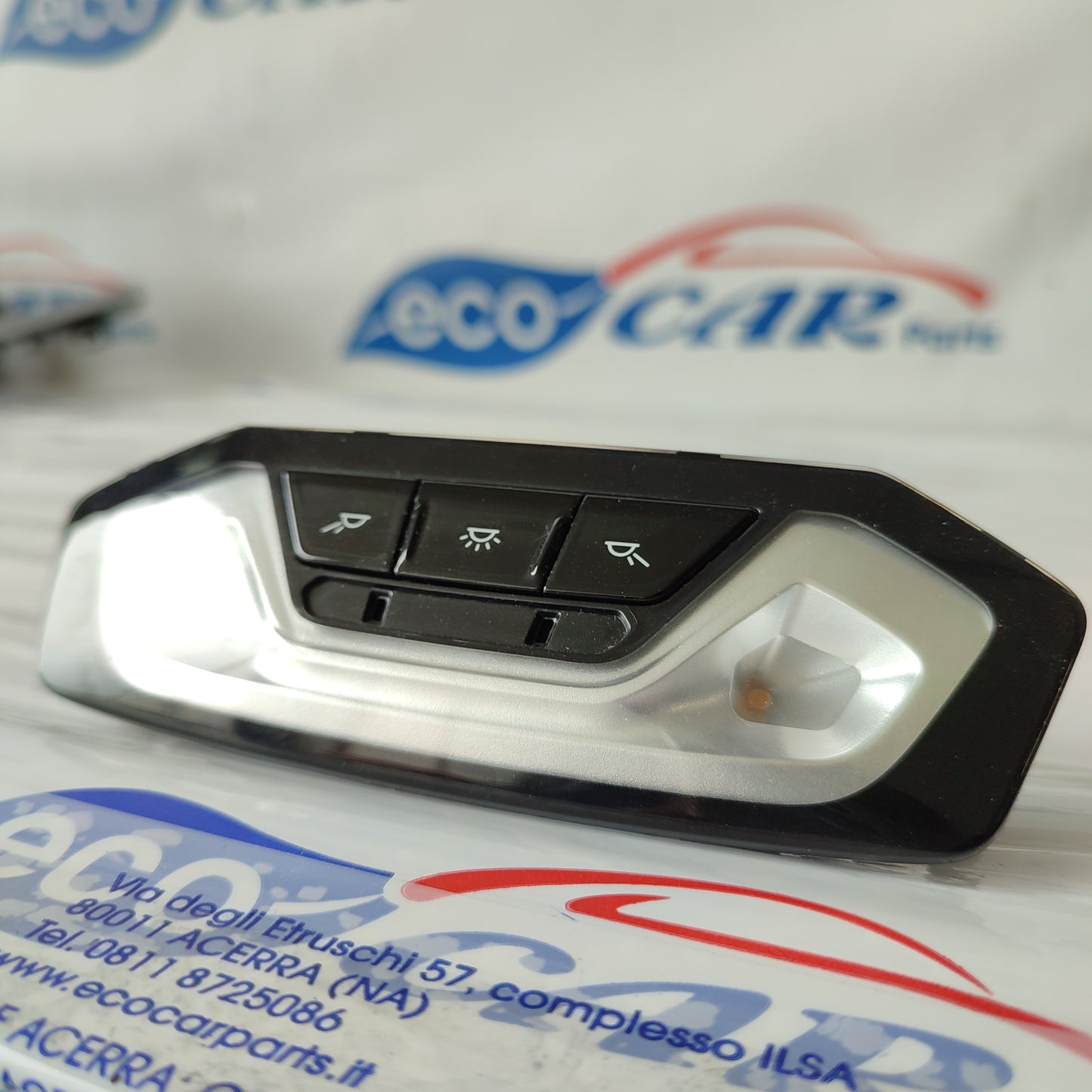 Rear courtesy light BMW Serie 3 X Drive 2020 code: 949043102 ecoAG2365