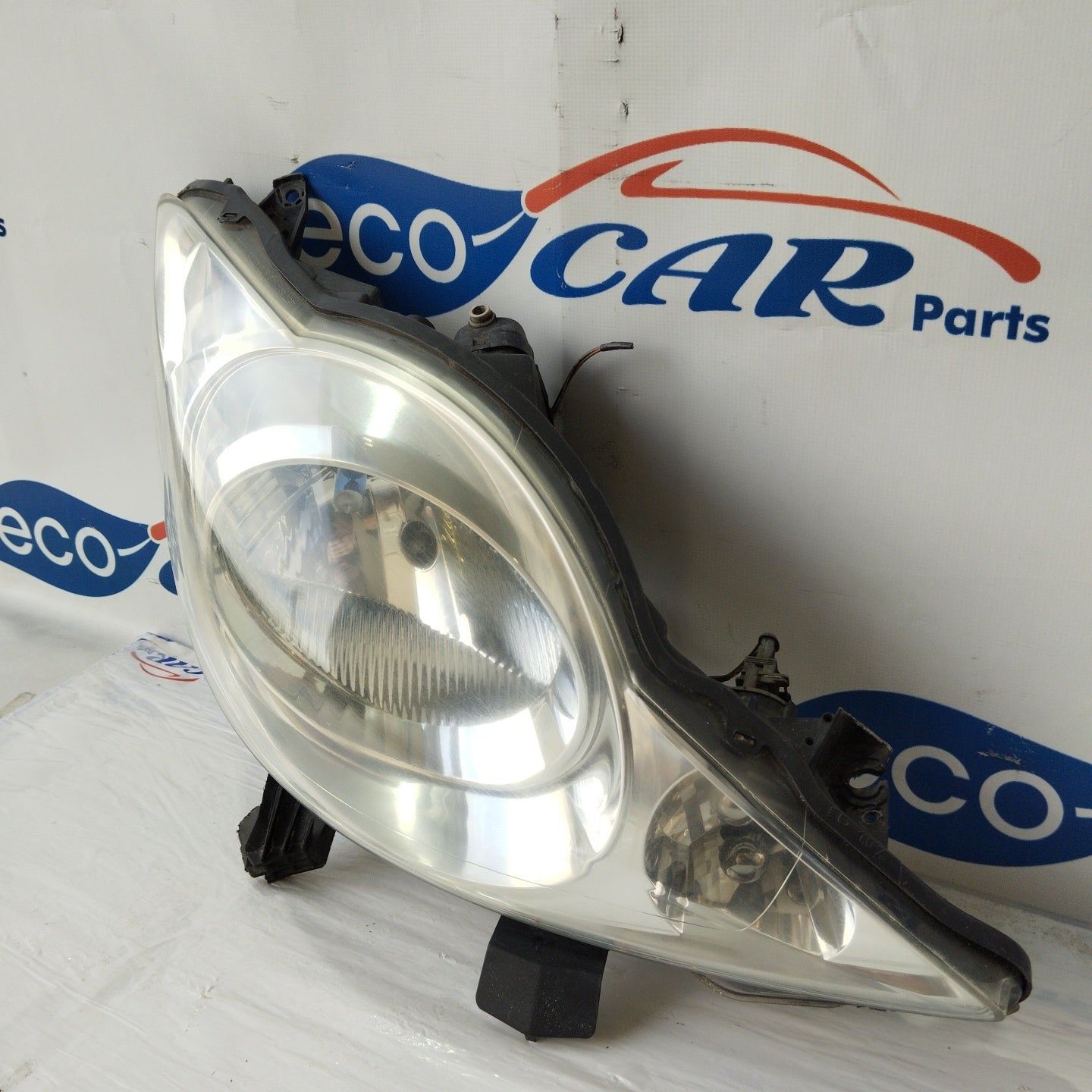 Fanale anteriore dx Peugeot 107 ecoAG2393