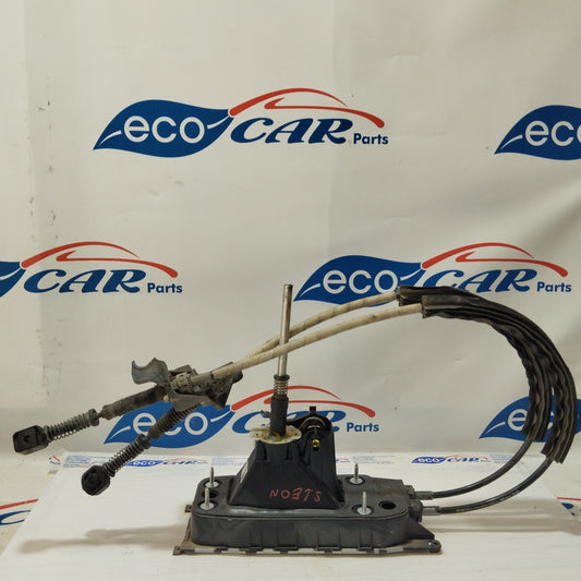 Gear lever with cables Seat Leon 2.0 TDI 16v Cod. 5q0711061E ecoAG2409