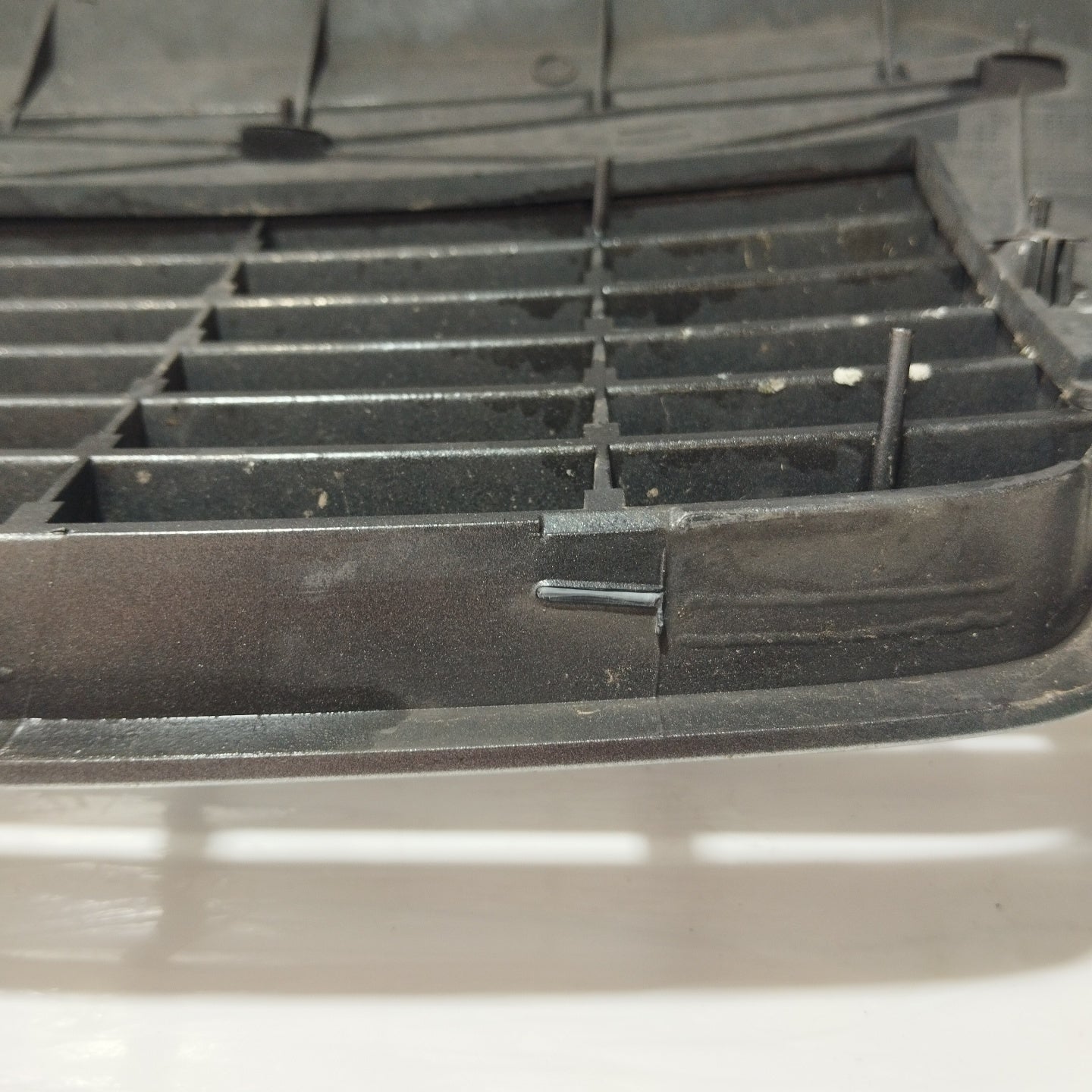 Front grille Fiat Croma 2007 MTJ gray silver ecoAG2413