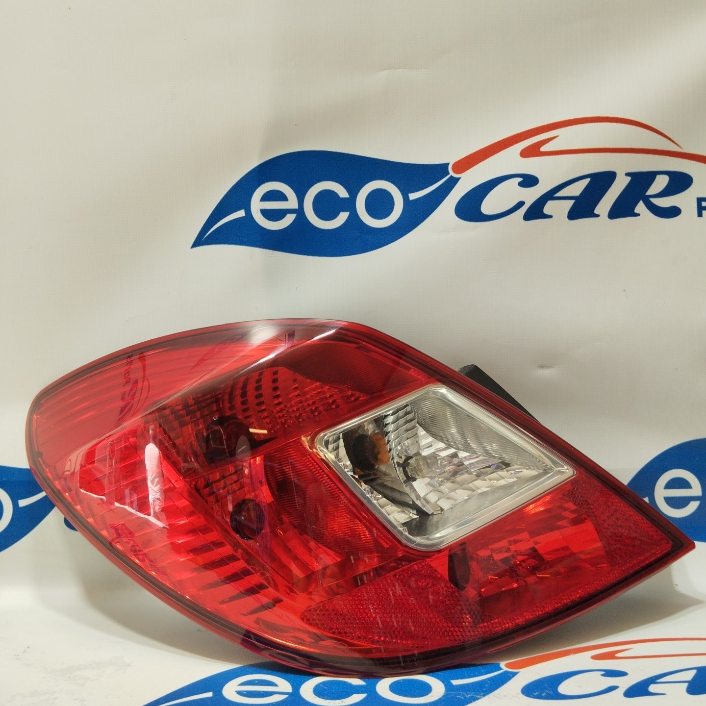 Linke Rückleuchte Opel Corsa D 2012 ecoAG2431