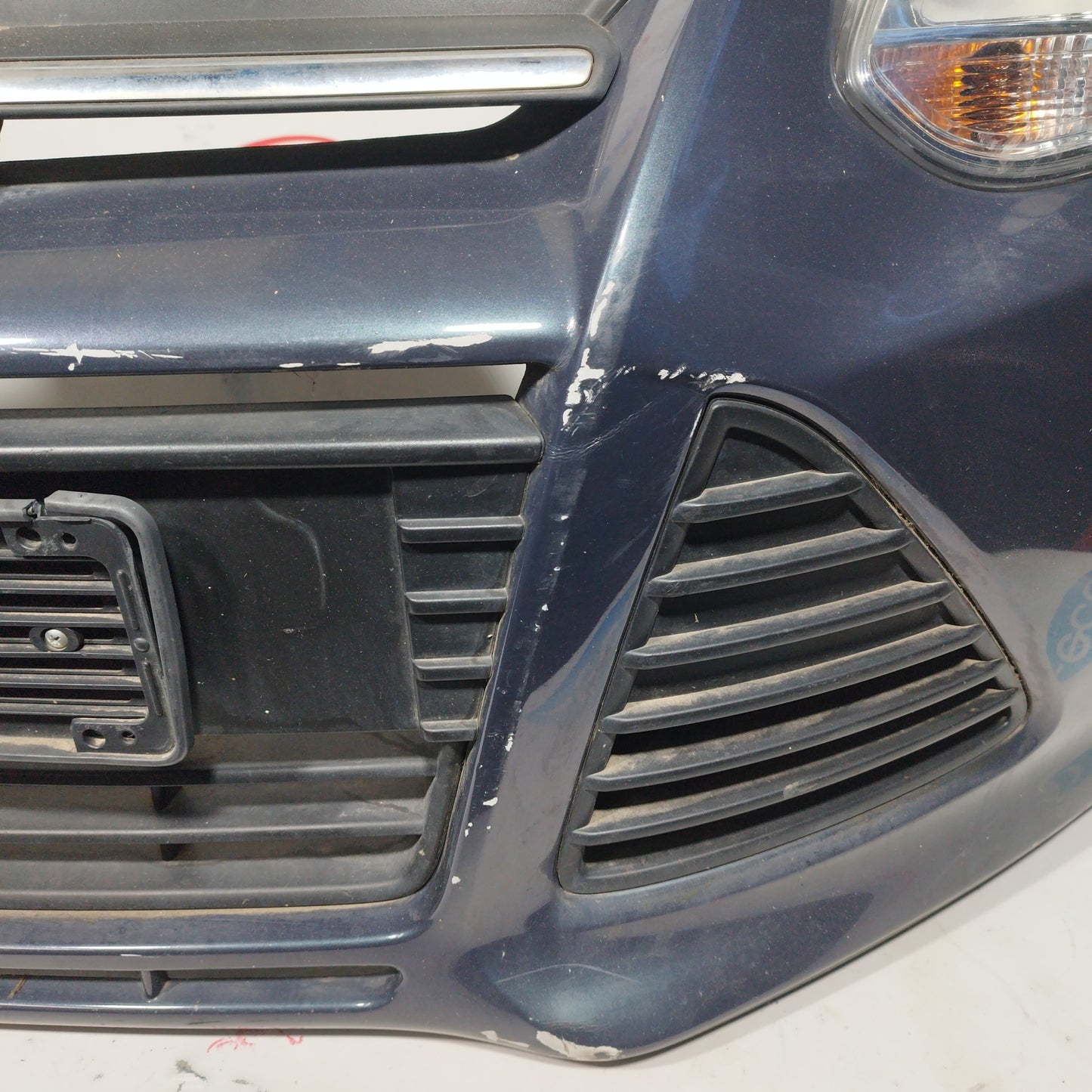 Komplette Karosserie in Anthrazitgrau-Metallic für Ford Focus 1.5 TDCi 2014 ecoAC4601