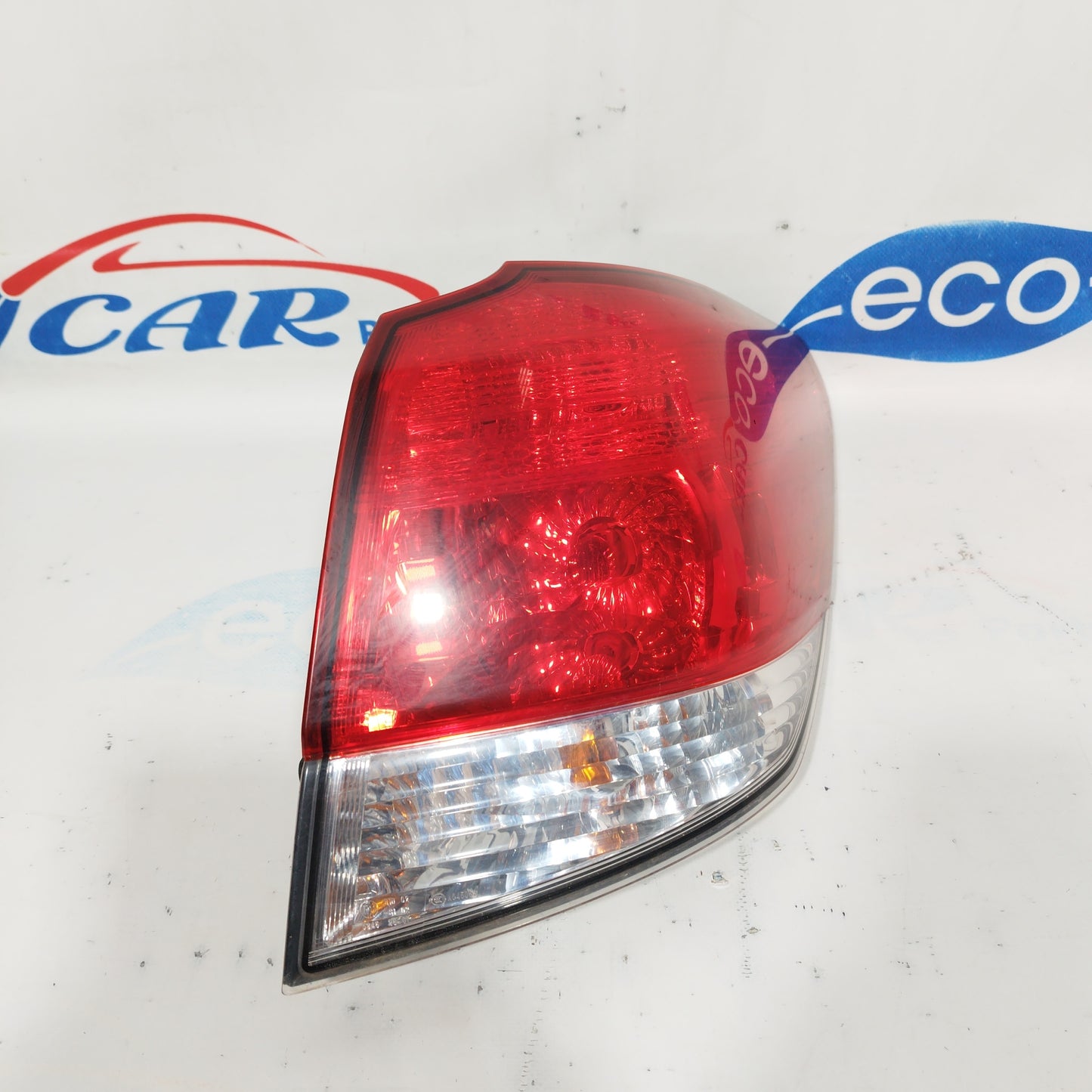 Subaru Outback 2012 ecoAC4644 Rechte Rückleuchte