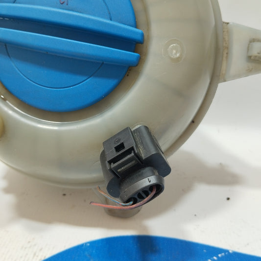 Ausgleichsbehälter Seat Leon 2016 1.6 TDI Code: 44221f8251912 ecoAG2473